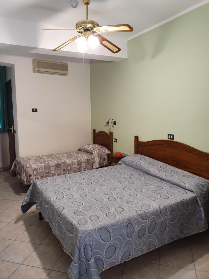Hotel Caribe 카살누오보디나폴리 외부 사진