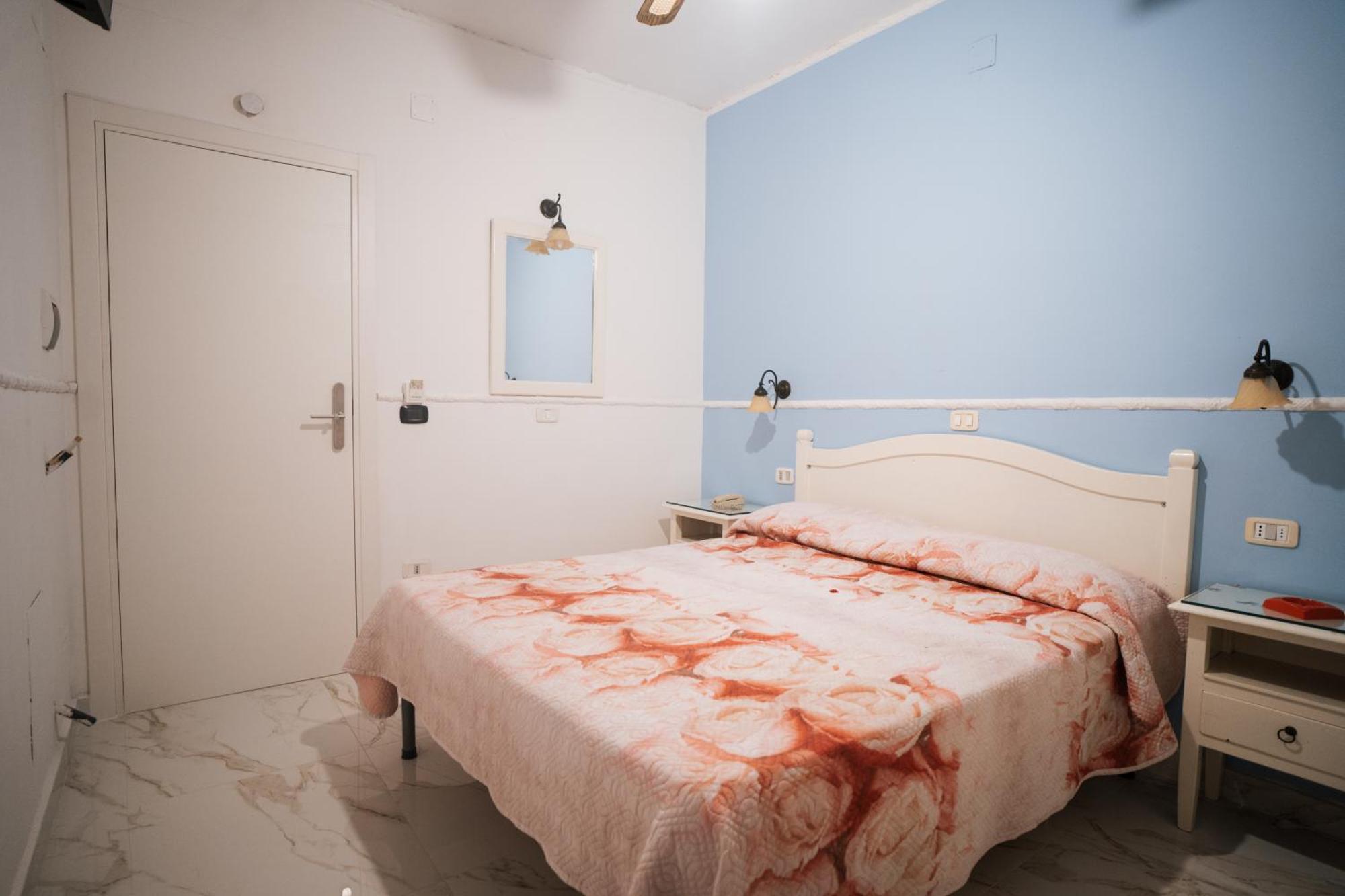 Hotel Caribe 카살누오보디나폴리 외부 사진