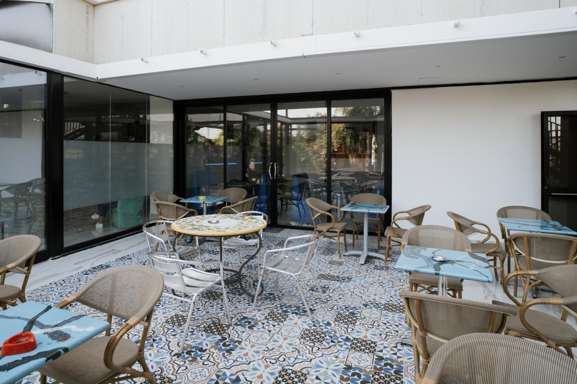 Hotel Caribe 카살누오보디나폴리 외부 사진
